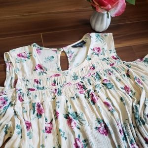 Lane Bryant floral cutout sleeve top